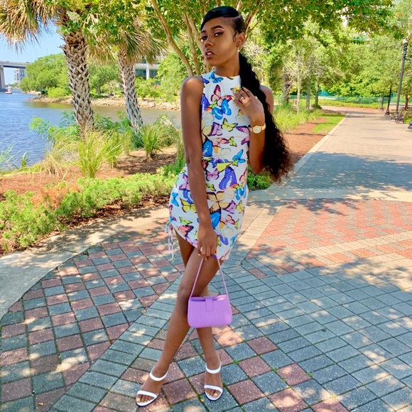 ‼️ $6.25 when you bundle 4 dresses for $25 ‼️🛑Backless Mini Dress 💜 - Picture 8 of 8